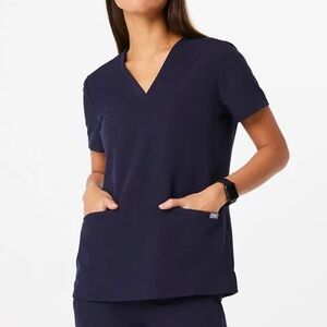 FIGS Navy Casma Three-Pocket Scrub Top with a V-neck, Size Small